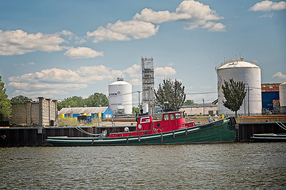 Tug